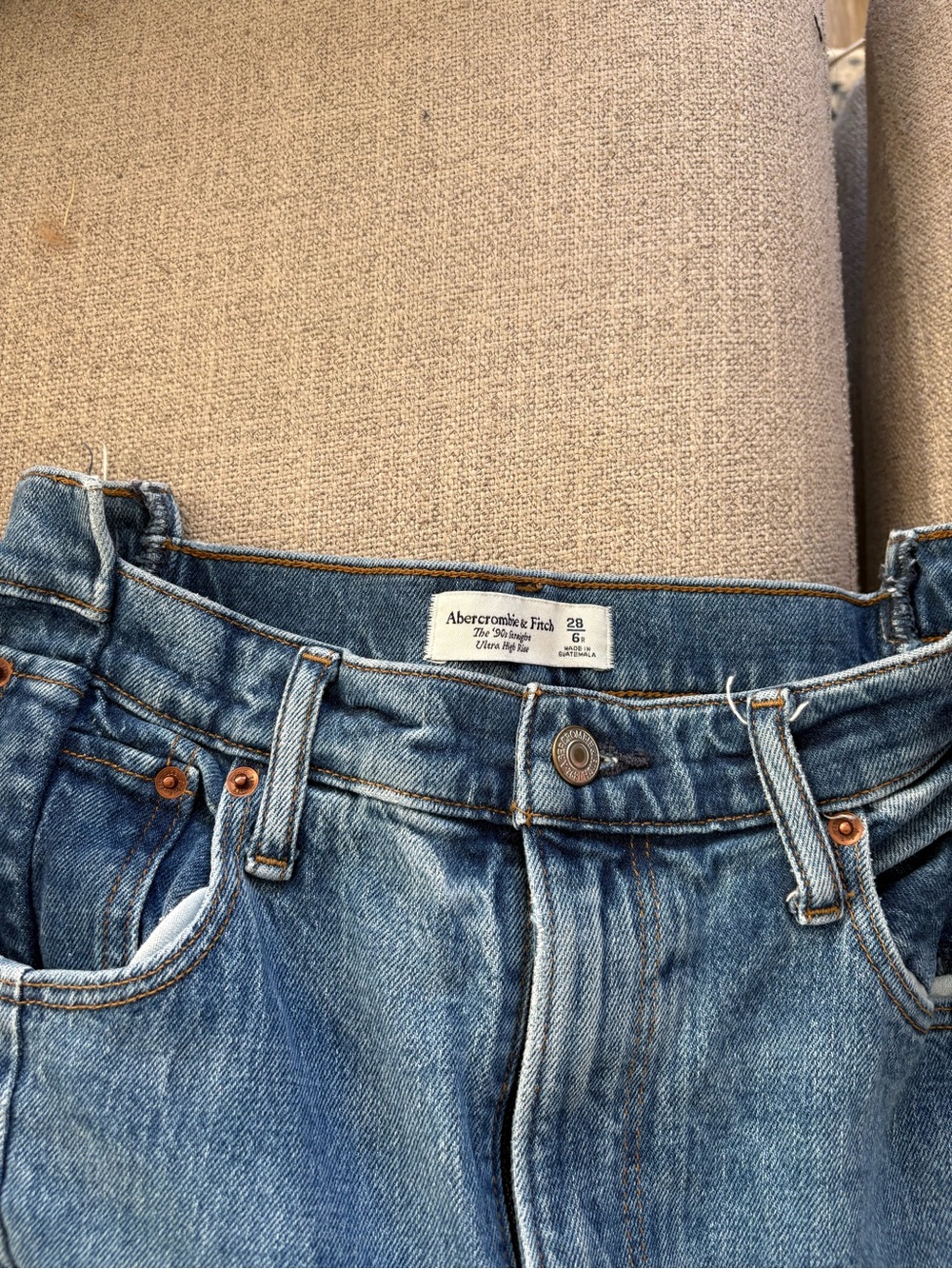 Abercrombie & Fitch Women's Light-Mid Blue High-Rise Jeans